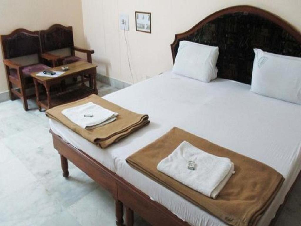 Hotel Geethanjali Residency Bhadrachalam Extérieur photo