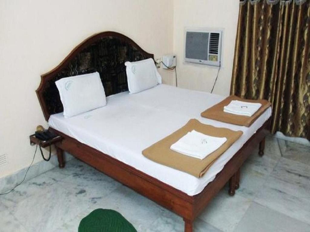 Hotel Geethanjali Residency Bhadrachalam Extérieur photo
